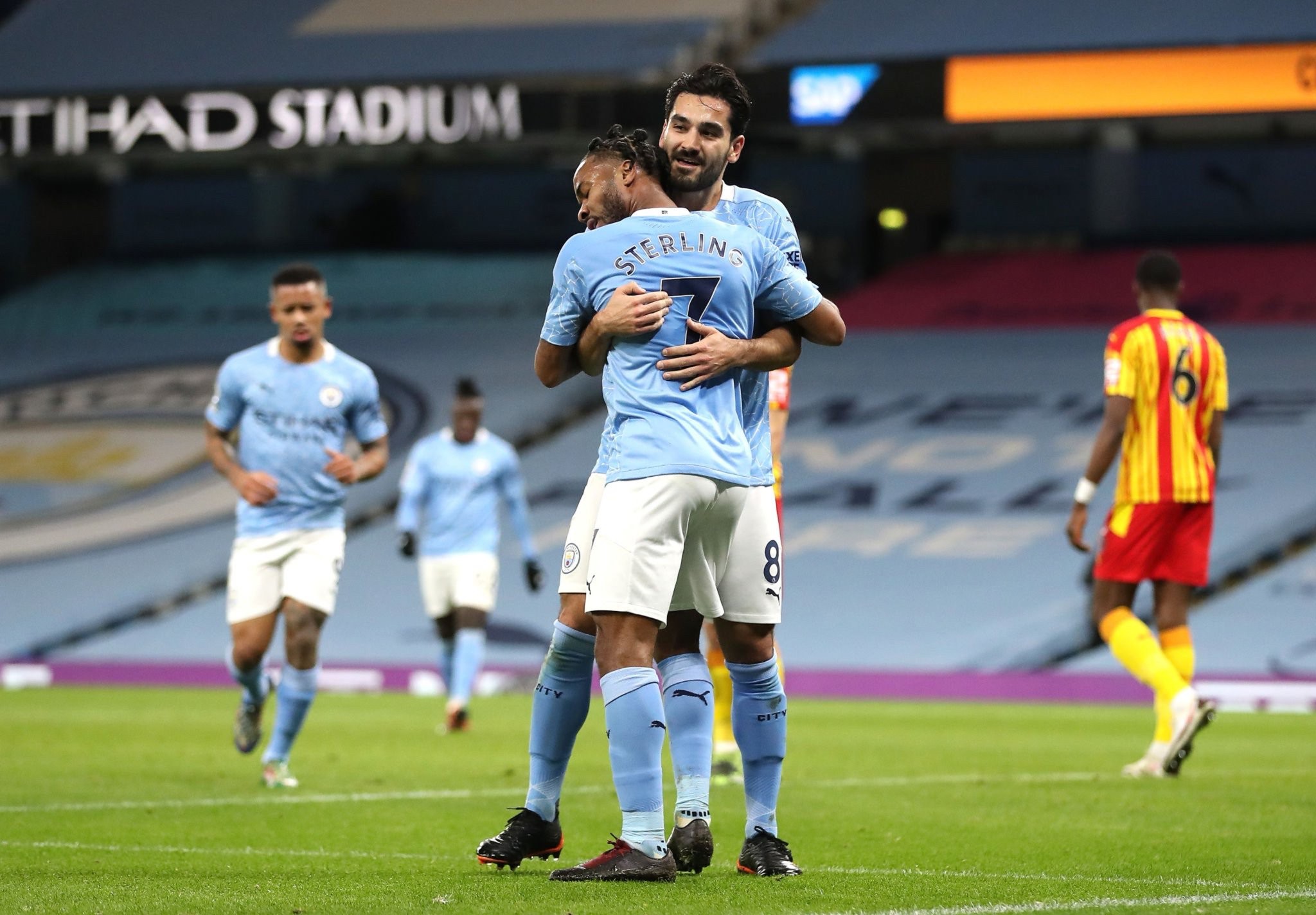 任何长期的 任何长期的